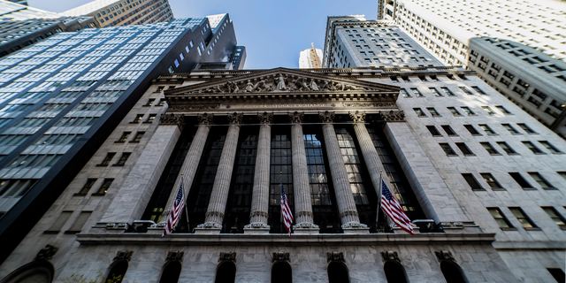 img6_nyse_low.jpg